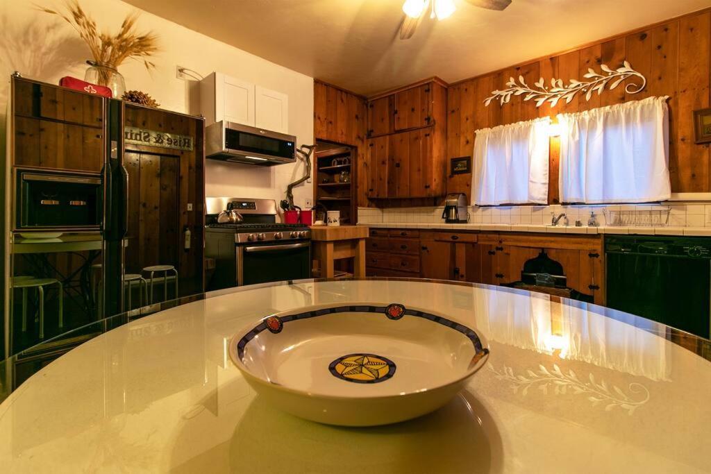 The Lodge At 11 Chimneys Idyllwild Exterior foto